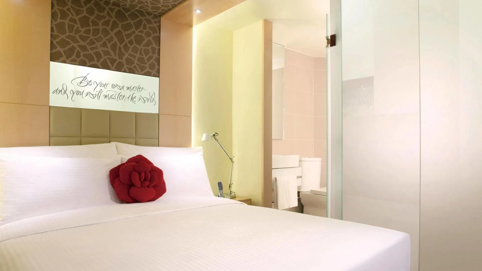 Butterfly On Victoria Boutique Hotel Causeway Bay