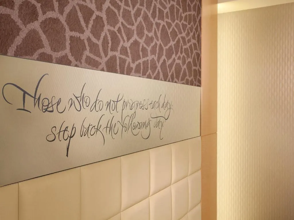 Butterfly On Victoria Boutique Hotel Causeway Bay  4*, Causeway Bay (Hong Kong) Çin